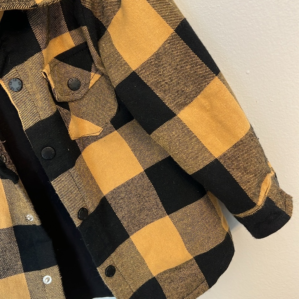 Little Bipsy button down - Picture 2 of 4